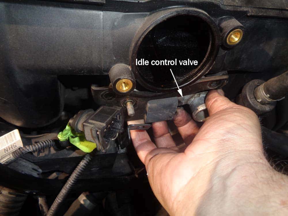 See P026E repair manual